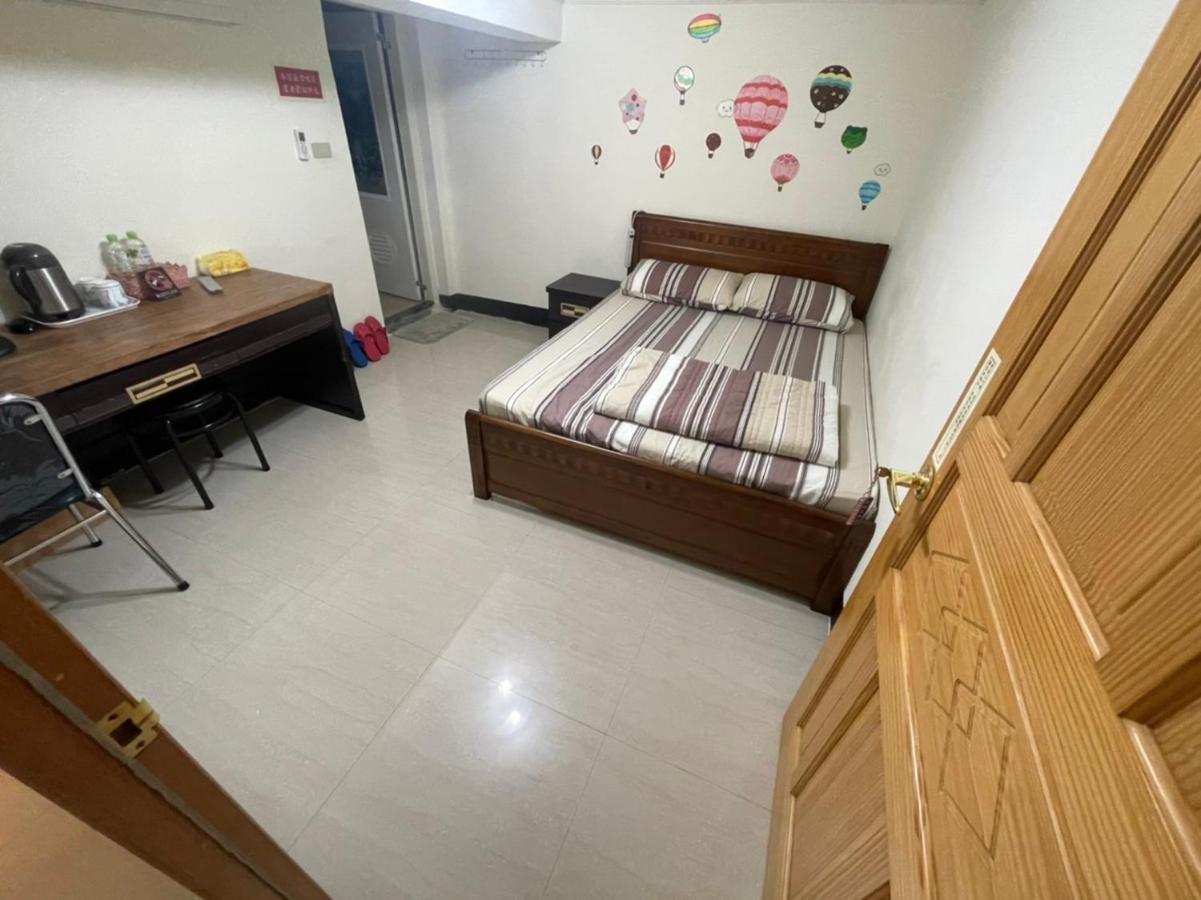 Dongyin Home Run Homestay מראה חיצוני תמונה